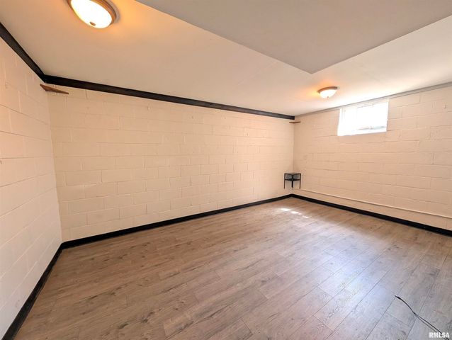 5907 S MONROE Avenue, Bartonville, IL 61607