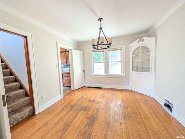 5907 S MONROE Avenue, Bartonville, IL 61607
