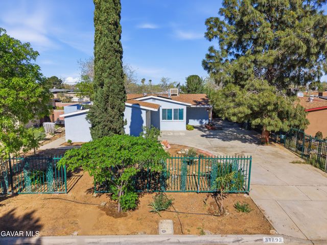 38893 Juniper Tree Road, Palmdale, CA 93551