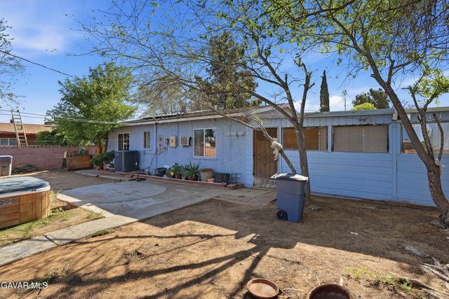 38893 Juniper Tree Road, Palmdale, CA 93551