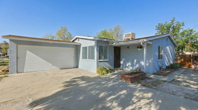38893 Juniper Tree Road, Palmdale, CA 93551