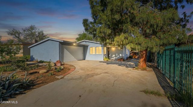 38893 Juniper Tree Road, Palmdale, CA 93551