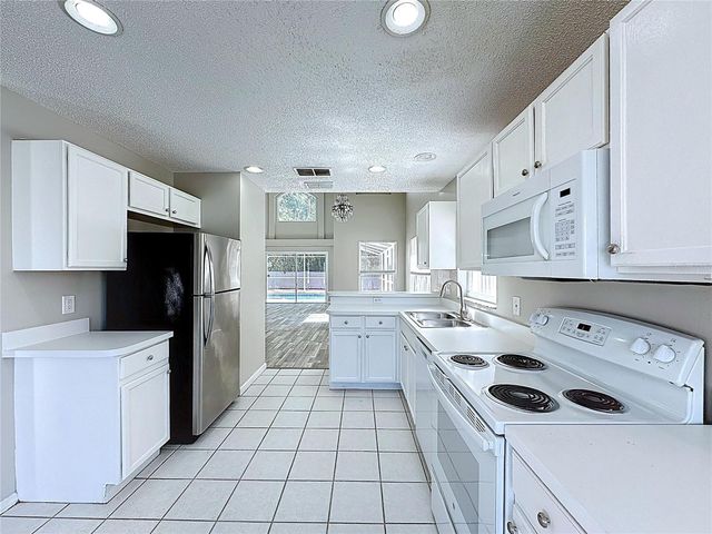 241 CORALWOOD COURT, Kissimmee, FL 34743