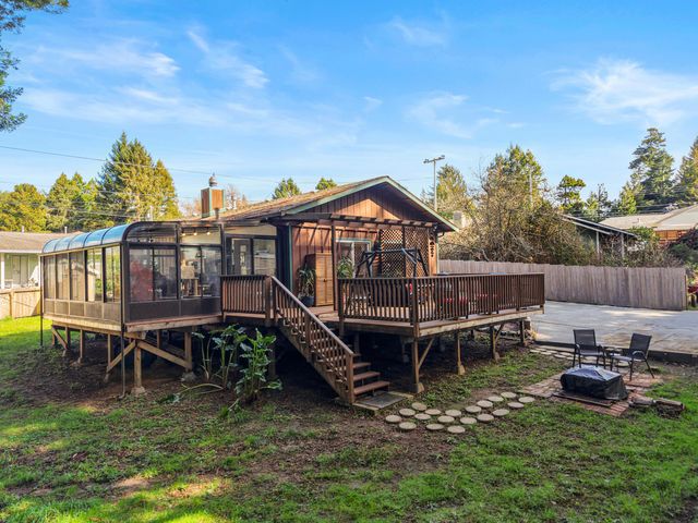 1651 Rachel Lane, Eureka, CA 95503