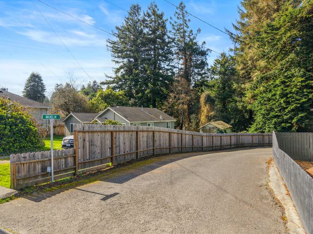1651 Rachel Lane, Eureka, CA 95503