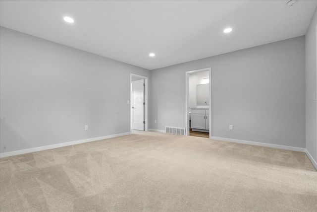 4065 Enclave Way, Kalamazoo, MI 49006