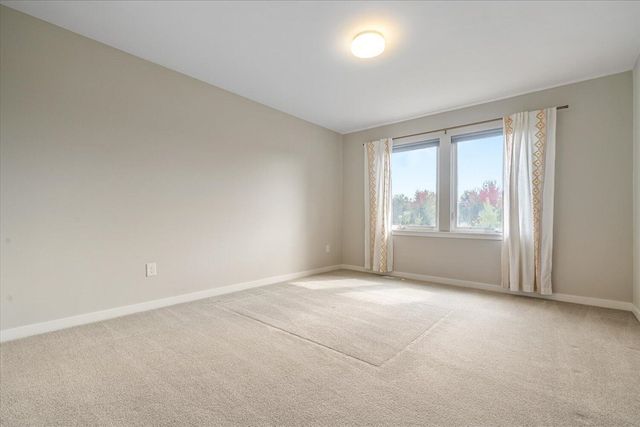 4065 Enclave Way, Kalamazoo, MI 49006