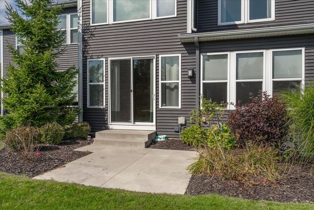 4065 Enclave Way, Kalamazoo, MI 49006