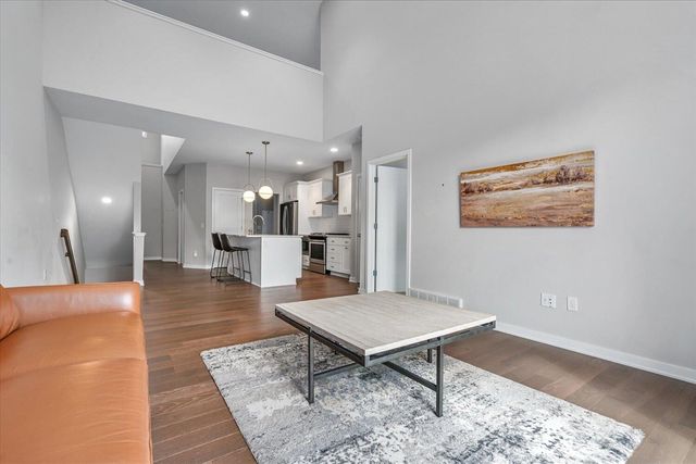 4065 Enclave Way, Kalamazoo, MI 49006