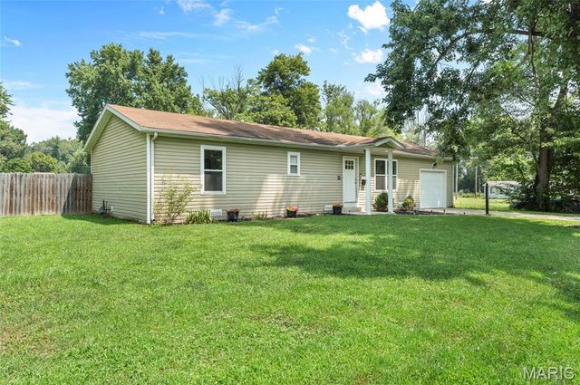 1309 2nd Street, Cottage Hills, IL 62018