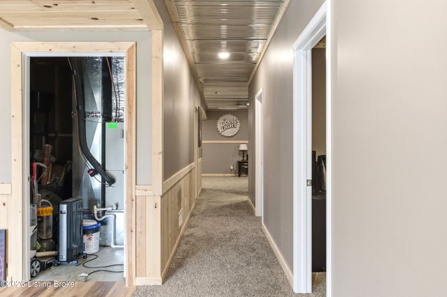 33 Beach Cove Ct, Brandenburg, KY 40108