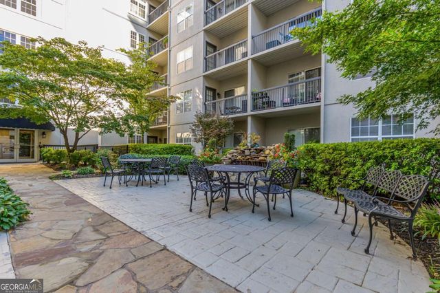 1074 Peachtree Walk NE B418, Atlanta, GA 30309