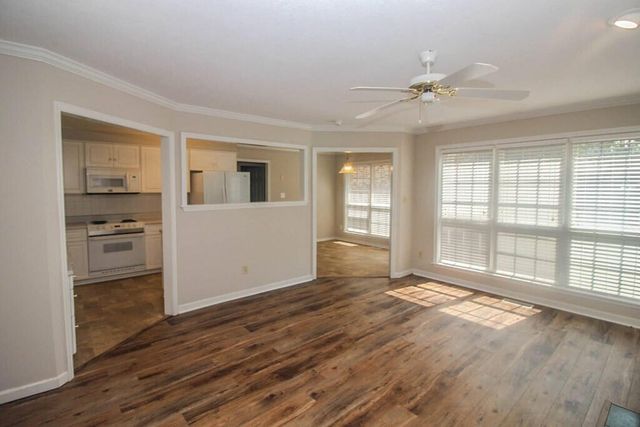 246 W Farmington Drive W, Evans, GA 30809