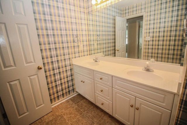 246 W Farmington Drive W, Evans, GA 30809