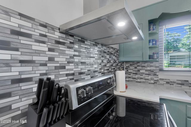 1000 Oriental Avenue, Kinston, NC 28504