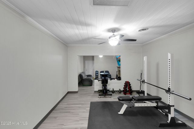 1000 Oriental Avenue, Kinston, NC 28504