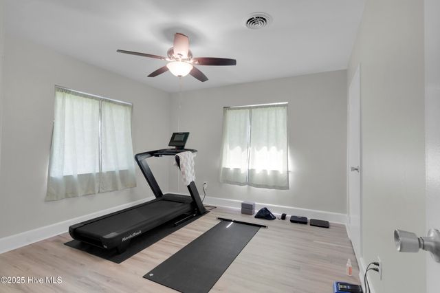 1000 Oriental Avenue, Kinston, NC 28504