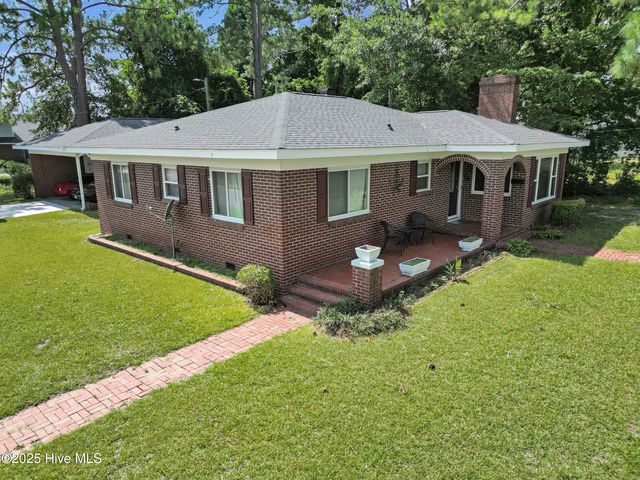 1000 Oriental Avenue, Kinston, NC 28504