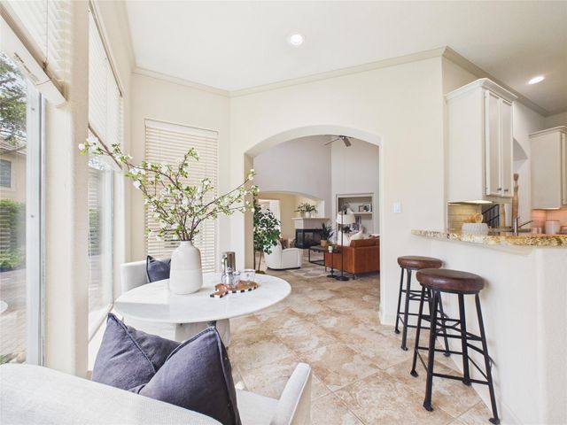403 Harborside Way, Kemah, TX 77565