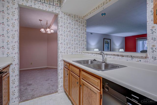 9620 Crosley Farm Drive, Colerain Twp, OH 45251