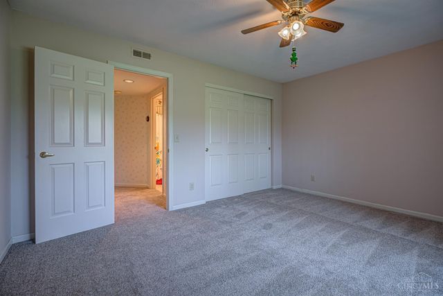 9620 Crosley Farm Drive, Colerain Twp, OH 45251