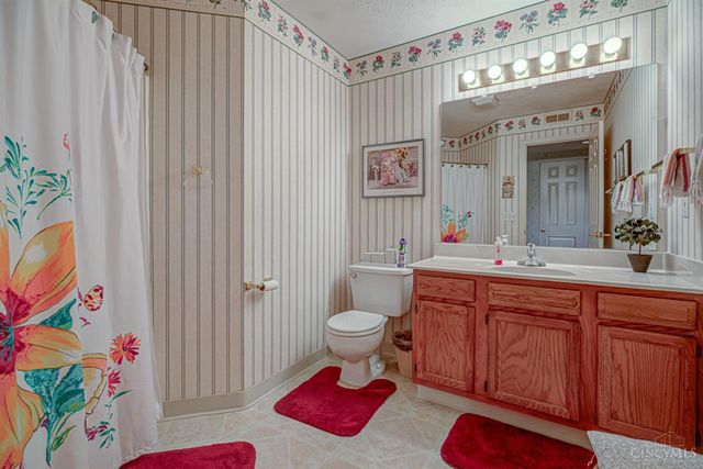 9620 Crosley Farm Drive, Colerain Twp, OH 45251