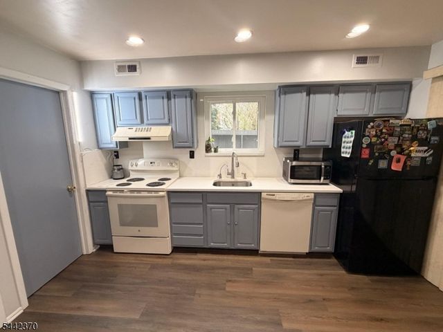 251 Gemini Dr 4A, Hillsborough Twp., NJ 08844