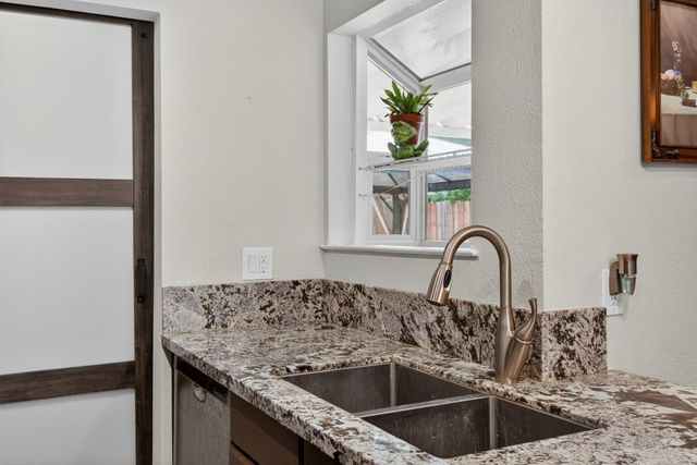 5932 Birchglade Way, Citrus Heights, CA 95621