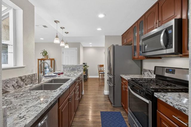 5932 Birchglade Way, Citrus Heights, CA 95621