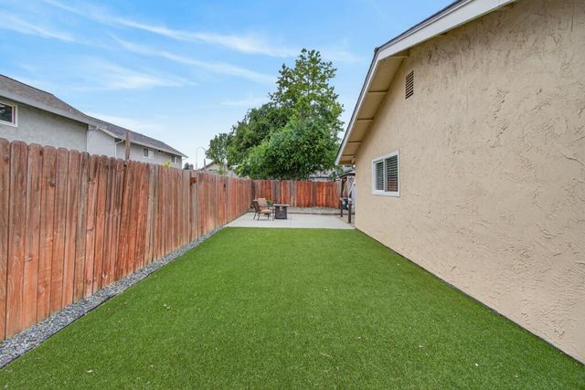 5932 Birchglade Way, Citrus Heights, CA 95621