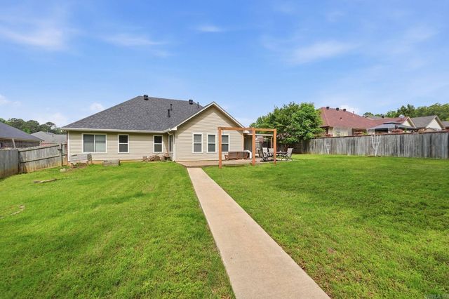 4110 Stoneybrook Drive, Bryant, AR 72022