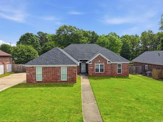 4110 Stoneybrook Drive, Bryant, AR 72022