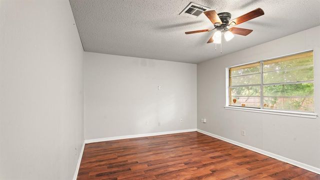 1204 NW 89th Street, Oklahoma City, OK 73114