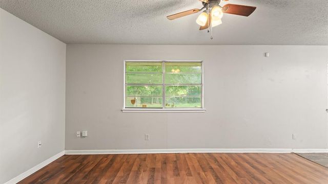 1204 NW 89th Street, Oklahoma City, OK 73114
