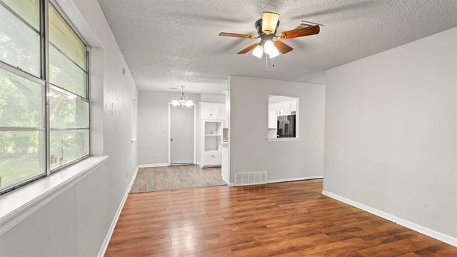 1204 NW 89th Street, Oklahoma City, OK 73114