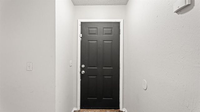 1204 NW 89th Street, Oklahoma City, OK 73114