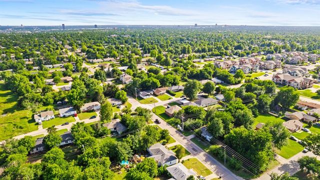 1204 NW 89th Street, Oklahoma City, OK 73114