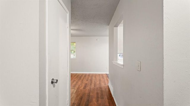 1204 NW 89th Street, Oklahoma City, OK 73114