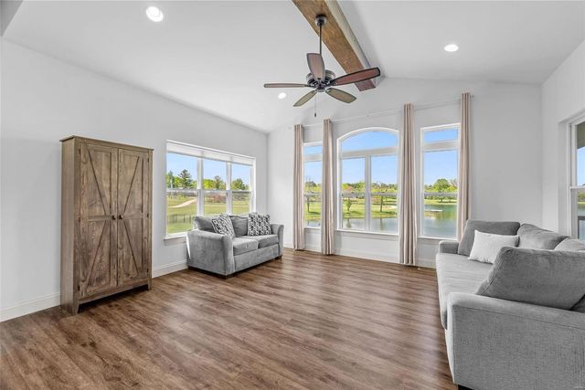 17017 Prestige Landing, Chesterfield, MO 63005