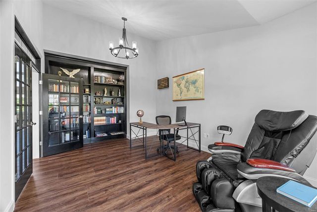 17017 Prestige Landing, Chesterfield, MO 63005
