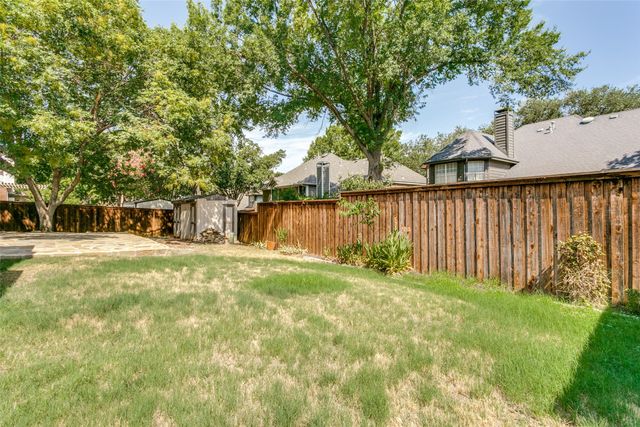 2120 Brentcove Drive, Grapevine, TX 76051