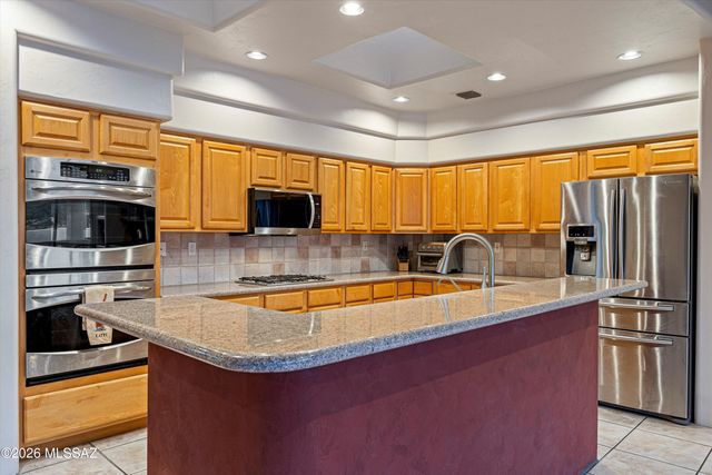 10395 E Snyder Creek Place, Tucson, AZ 85749