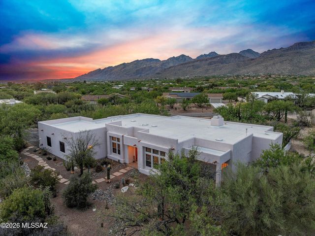 10395 E Snyder Creek Place, Tucson, AZ 85749