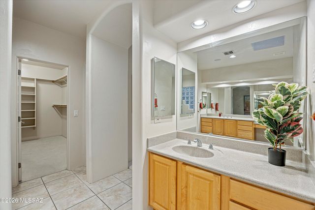 10395 E Snyder Creek Place, Tucson, AZ 85749