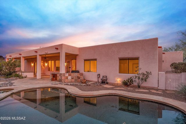 10395 E Snyder Creek Place, Tucson, AZ 85749