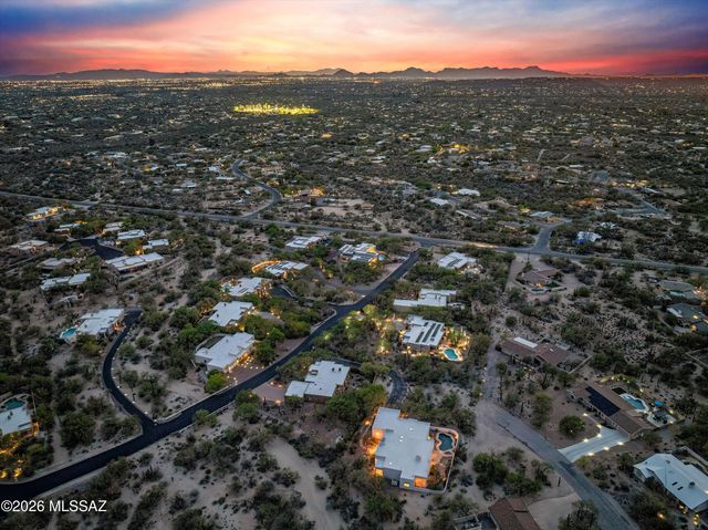10395 E Snyder Creek Place, Tucson, AZ 85749