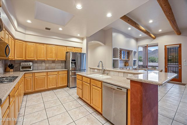 10395 E Snyder Creek Place, Tucson, AZ 85749
