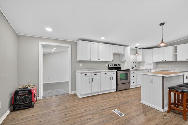 169 Lois Lane, Nicholasville, KY 40356