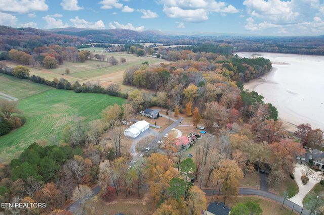 374 NW Marina Hills Circle, Charleston, TN 37310