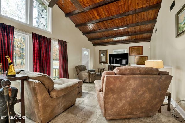 374 NW Marina Hills Circle, Charleston, TN 37310